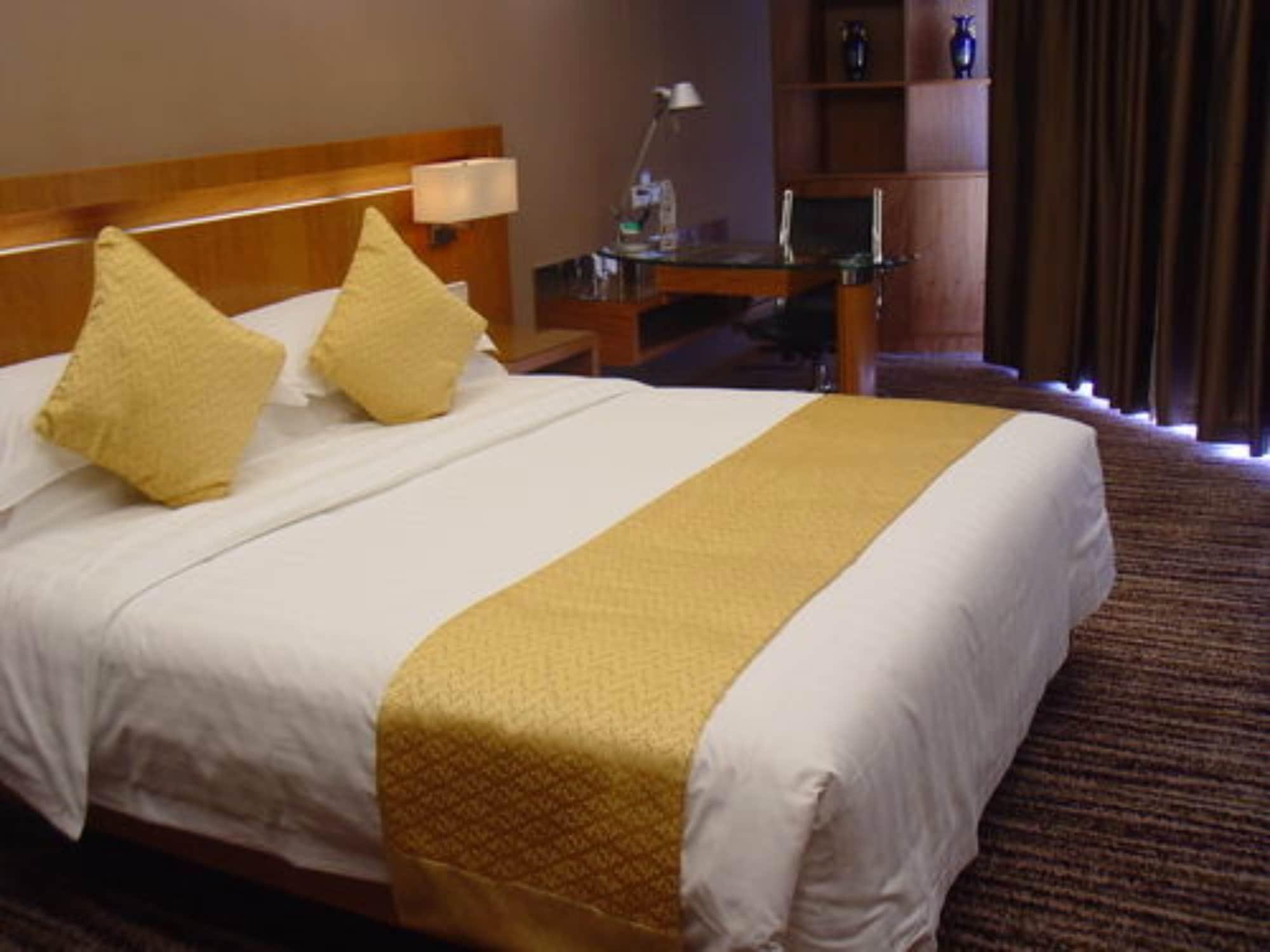Qingdao KuaiTong International Hotel Luaran gambar