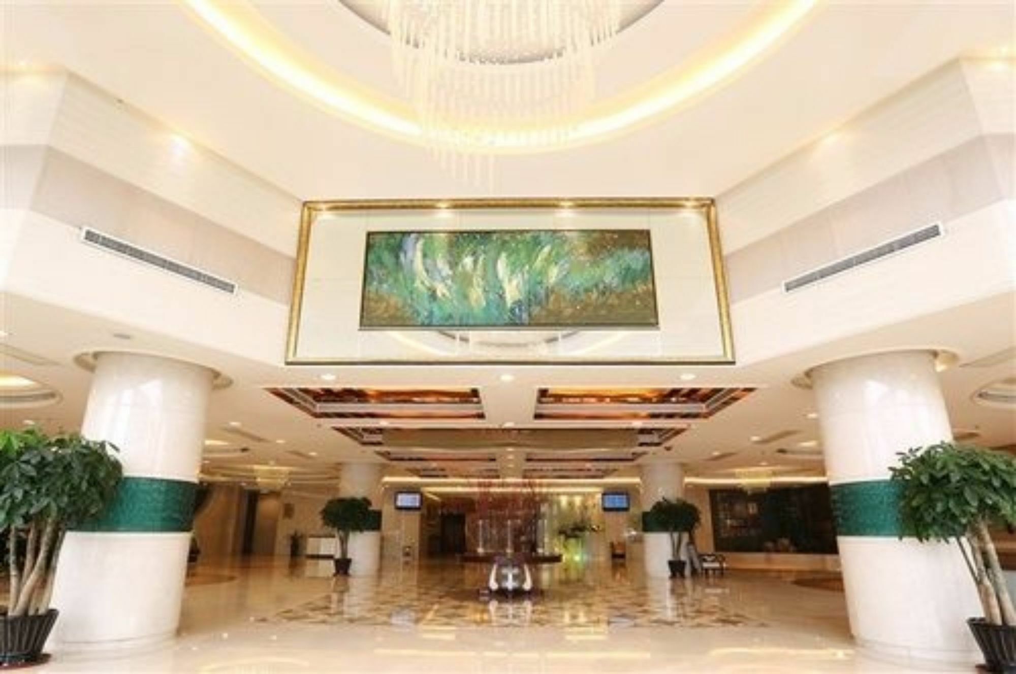 Qingdao KuaiTong International Hotel Luaran gambar